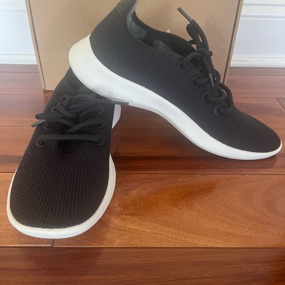 ALLBIRDS MENS Knit Sneakers NAVY/INK SIZE 9 NEW